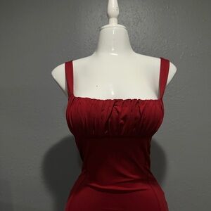 Elegant Red Sleeveless Dress